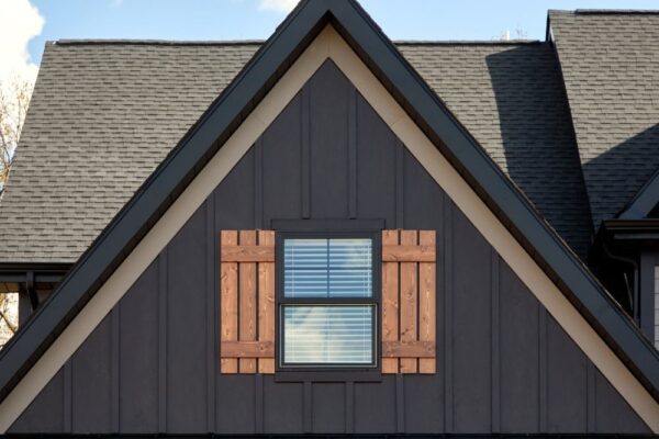 Shutters (2)